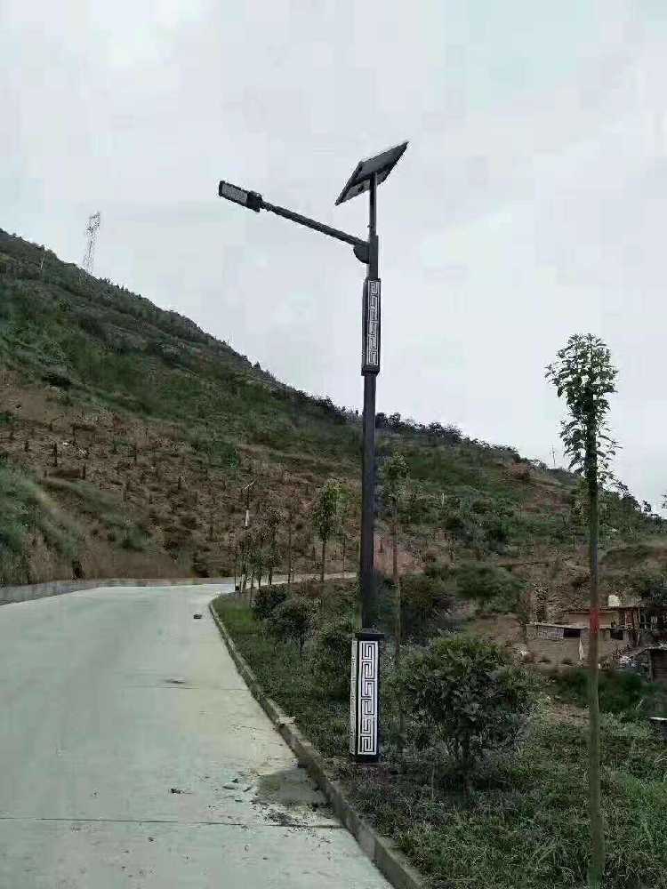密山市仿古太阳能路灯